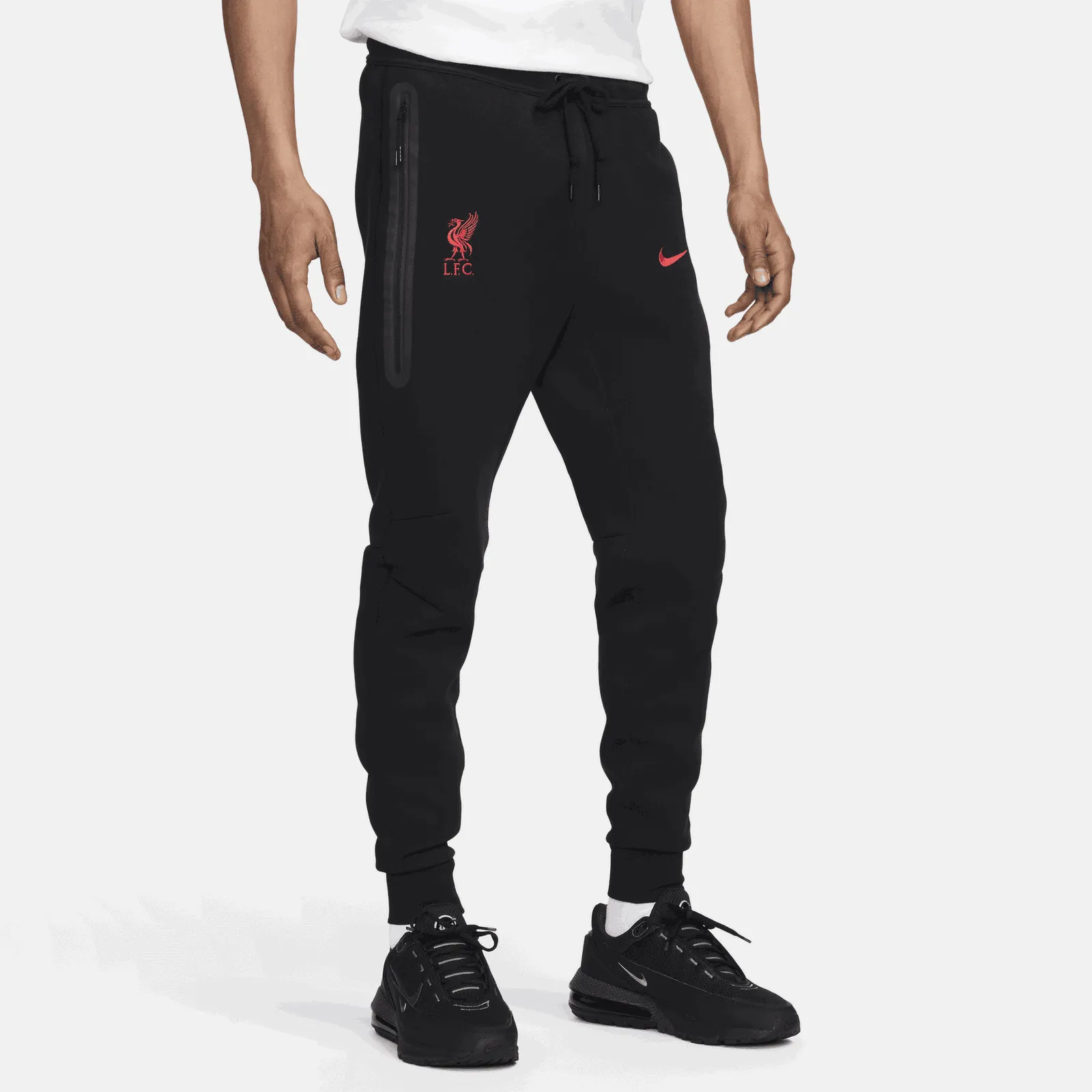 Jogginghose Nike Liverpool FC Tech Pack Fleece FN8489-010